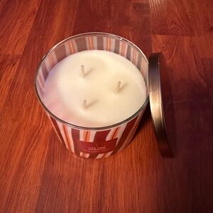 Bath and Body Works NEW Tis the Season 3-Wick Candle
